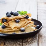Pancakes with two fruit toppings 2 (compote)